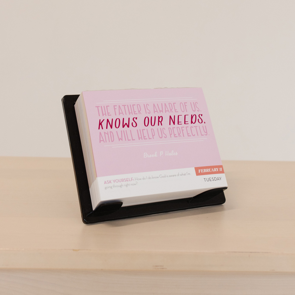 Daily Inspirations Desk Calendar 2025 - LDP-DTD-25