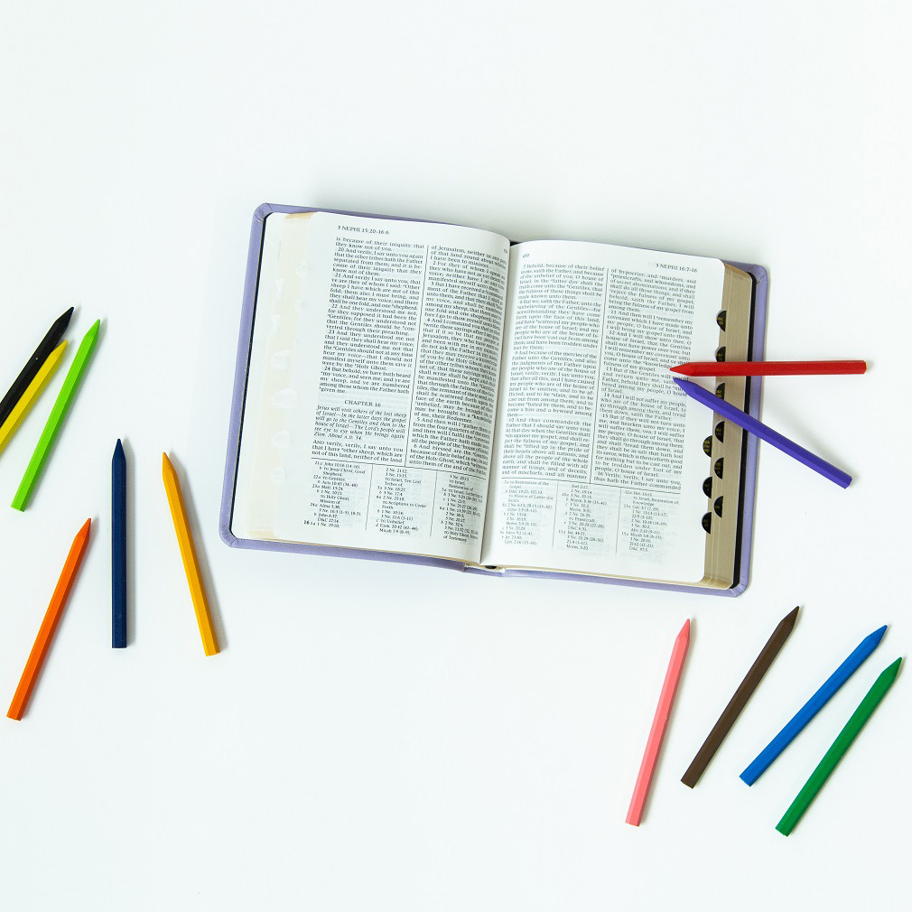 Erasable Scripture Marking Crayons 12 Pack - EMA-29272