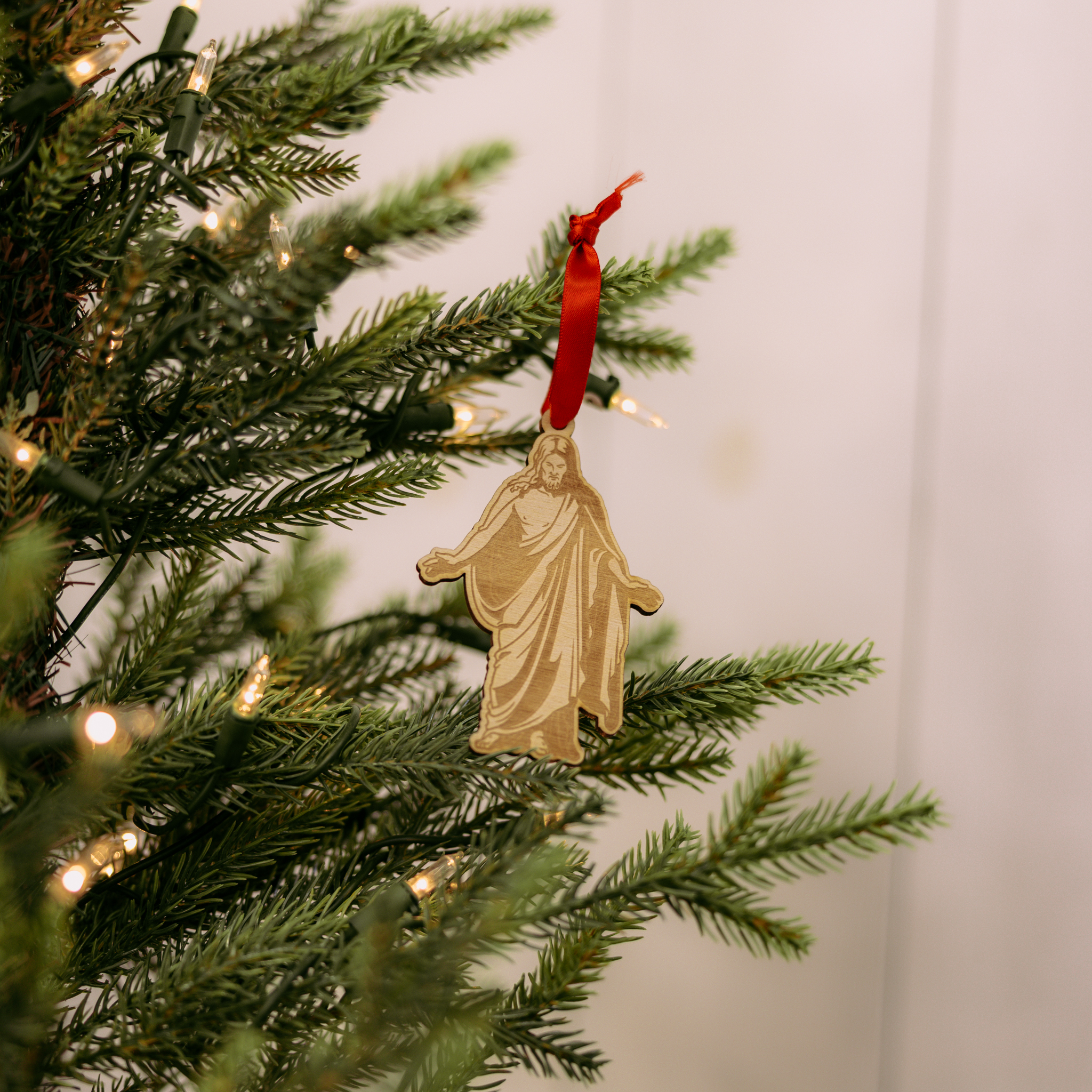 Cutout Christus Ornament