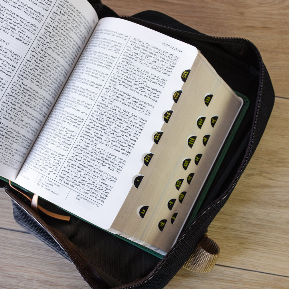 Large Scripture Case - Black & Tan - PCM-STL50BK-T