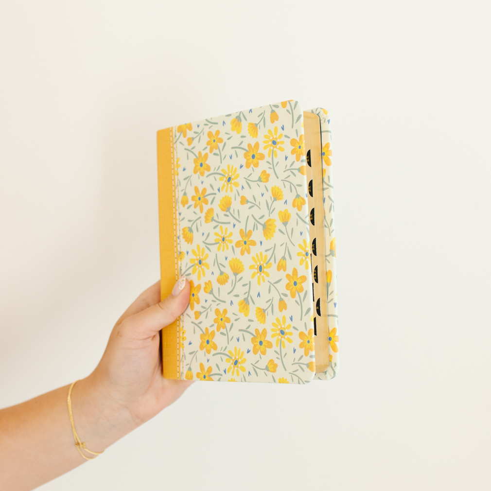Hand-Bound Genuine Leather Triple - Buttercup Bouquet - LDP-HB-PRT-WHT-BUB